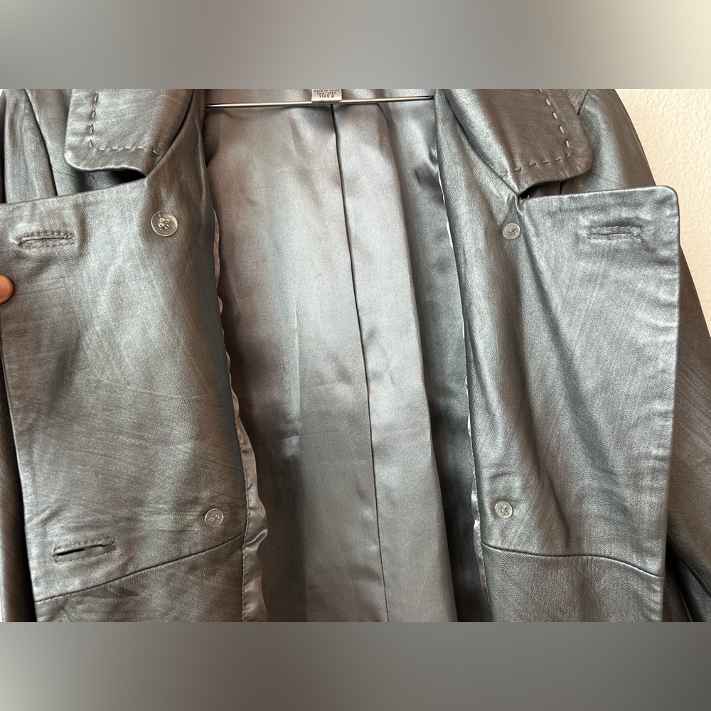Chico’s Silver Shimmer Leather Collared Short Peacoat Jacket Coat Size 2 - Picture 8 of 9